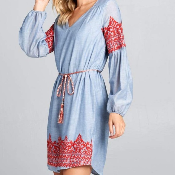 🆕 Reneec Long Sleeve Embroidered Dress-Med - Picture 2 of 8